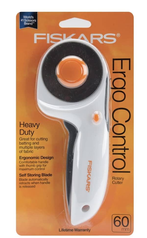 rotary Cutter essential Tools for sewing
 